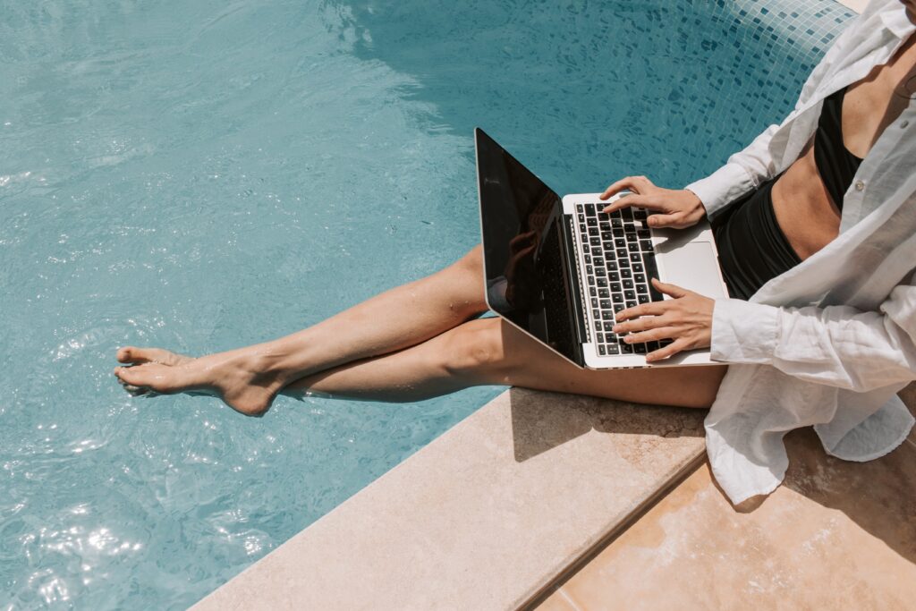 12 Ways to Attract Remote Working Guests to Your Vacation Rentals